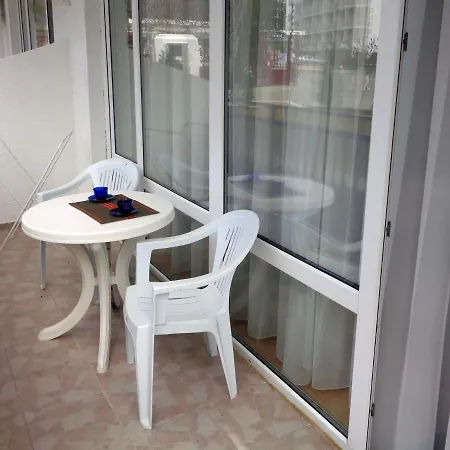 Panorama Beach, фамилно студио Deluxe Apartment *