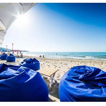 Panorama Beach, фамилно студио Deluxe Apartment Sveti Vlas