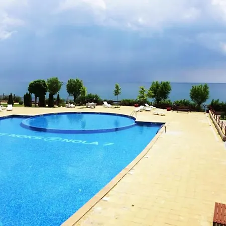 Panorama Beach, фамилно студио Deluxe * Sveti Vlas